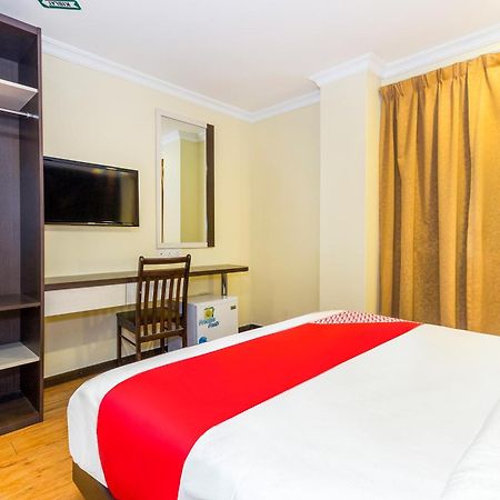 Oyo 431 Hotel De Grand Orchard Куала Лумпур Екстериор снимка